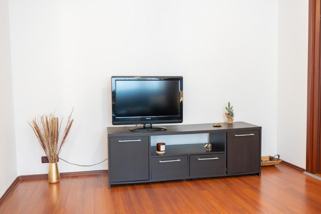 Spacious 2Br Dristor Apartment Bükreş Dış mekan fotoğraf