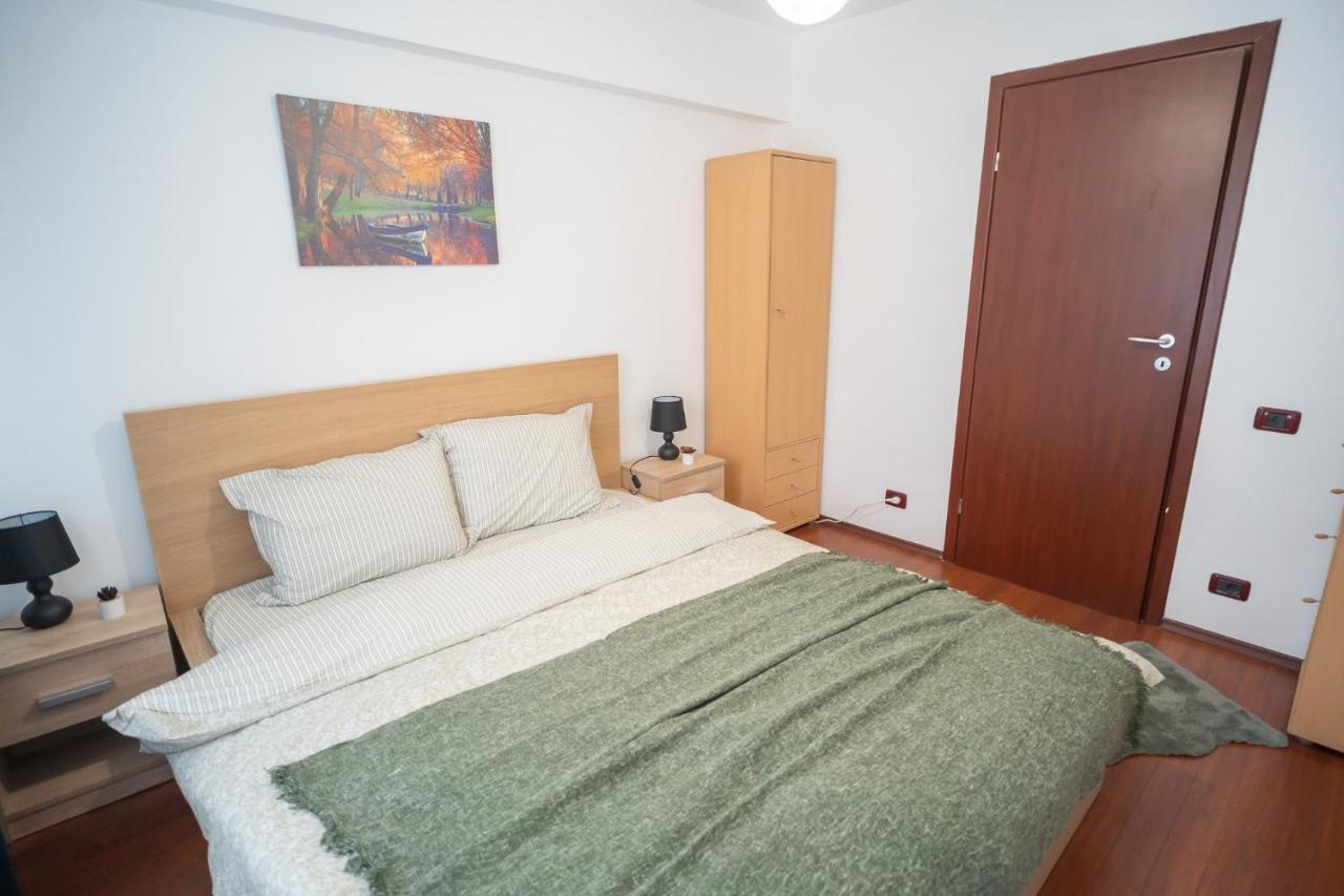 Spacious 2Br Dristor Apartment Bükreş Dış mekan fotoğraf