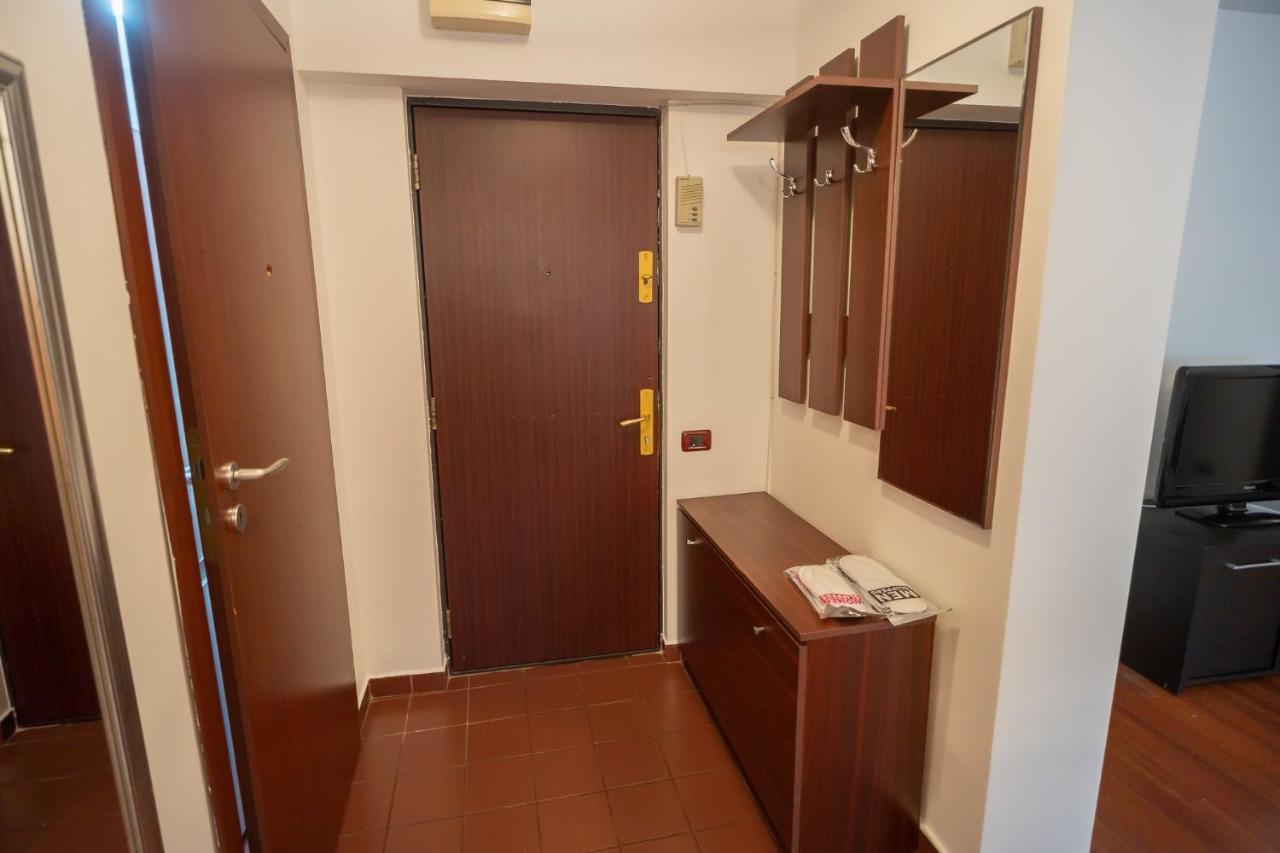 Spacious 2Br Dristor Apartment Bükreş Dış mekan fotoğraf
